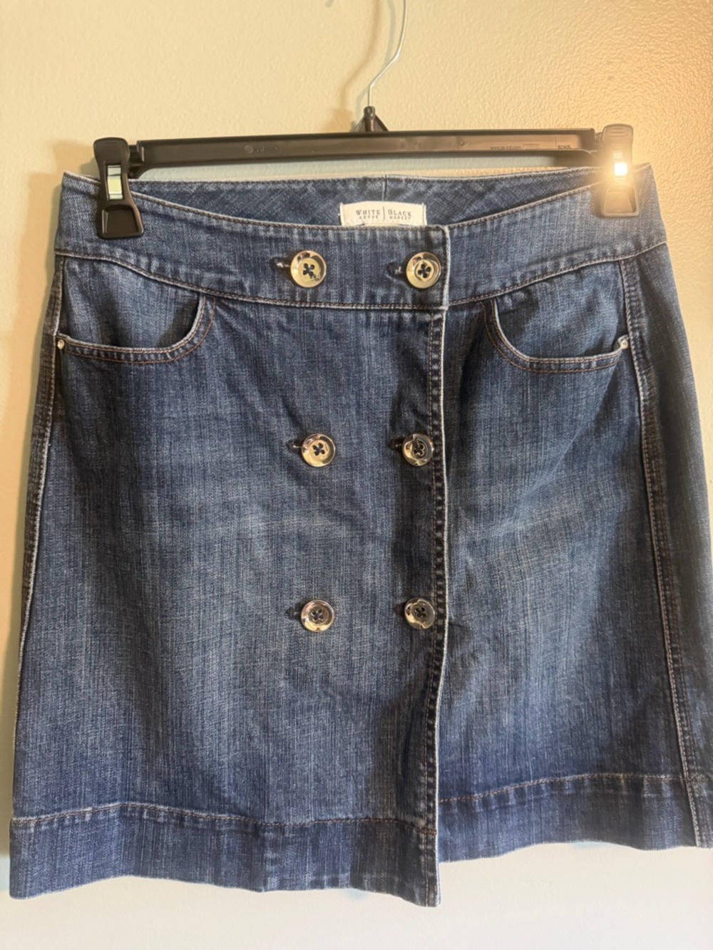 White House Black Market Dark Blue Denim Double-Button Mini Skirt size 4